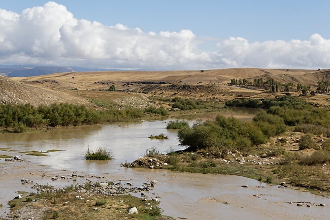 Tâq-e Bostân-Sur la route-020